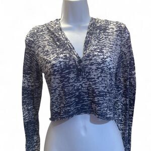 Xhilaration Women's Blue and Navy Shirt